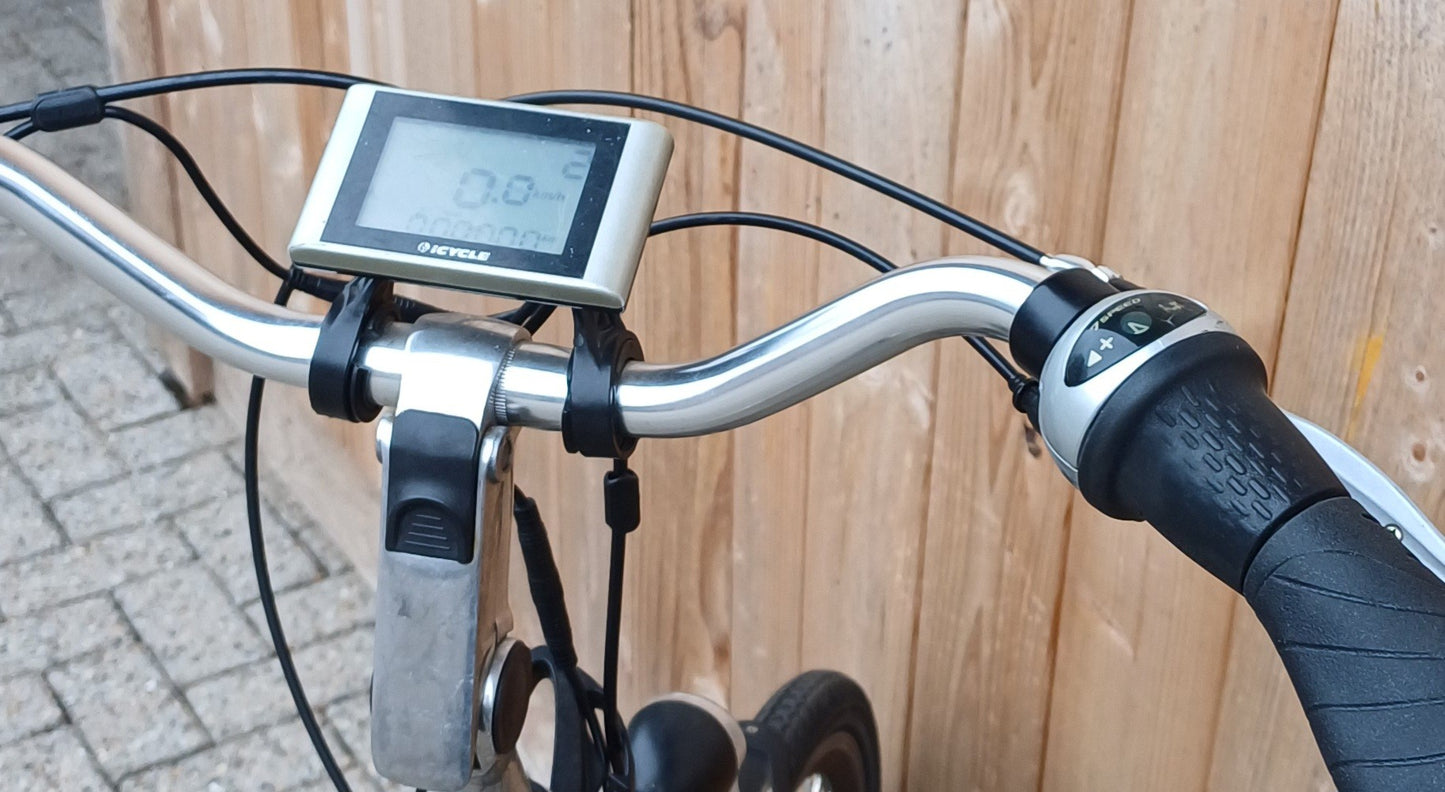 ZGAN Icycle Passat N7 Front Lage instap (6)