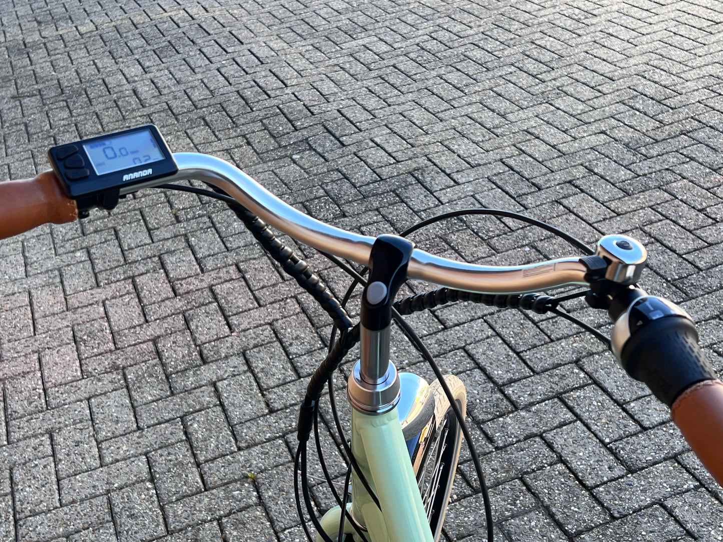 ZGAN Tretwerk Aurora Ananda Voorwielmotor showmodel (146)