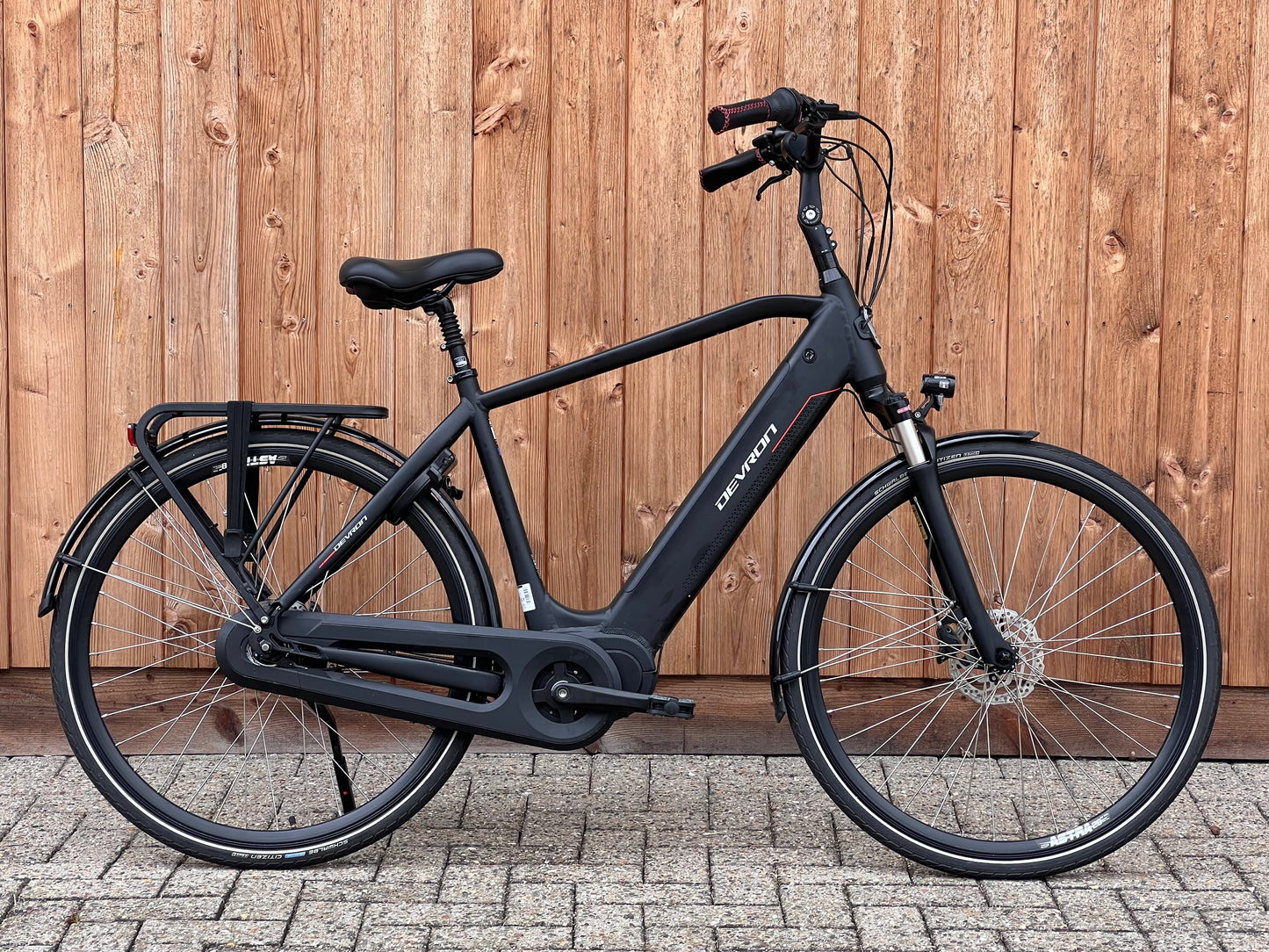 ZGAN Devron middenmotor SCHITTERENDE SET, NOG GÉÉN JAAR OUD