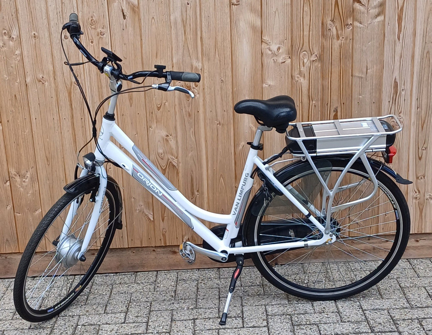 ZGAN van Limpurg Orion Front Lage instap (33)
