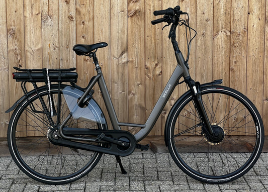 ZGAN Stella Livorno Superior FDST Eleon Front motor Lage instap (113)